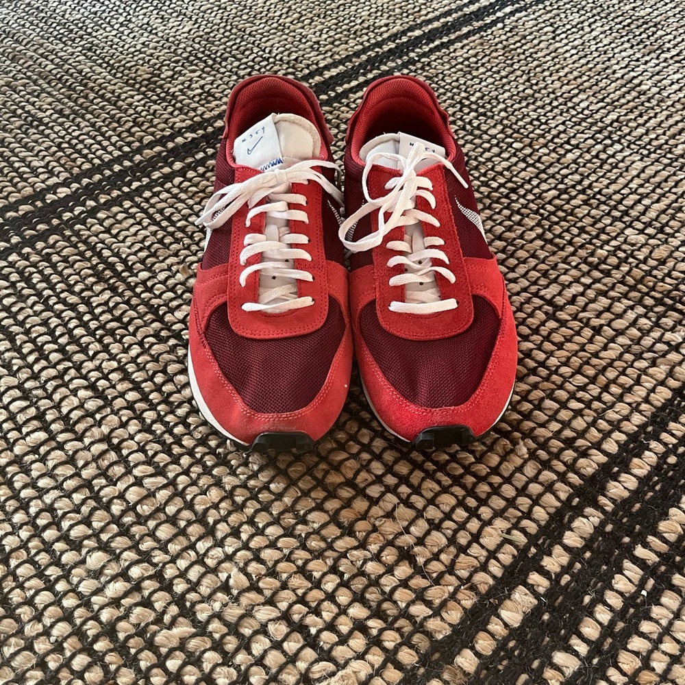Nike D Break Day Break Type Red White Sneaker Men's 11 Mesh Suede Upper Retro